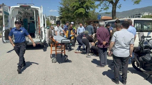 Kontrolsüzce yola çıkan vatandaşa motosiklet çarptı
