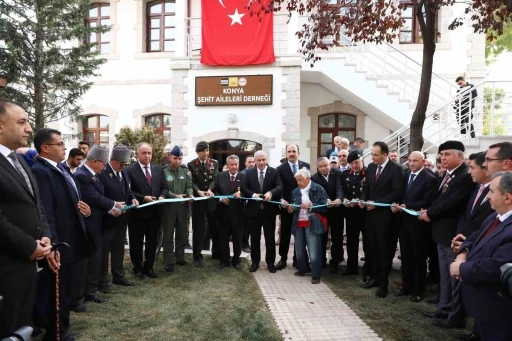 Konya Büyükşehir tarafından yenilenen Şehit Aileleri Derneği binasının açılışı dualarla yapıldı
