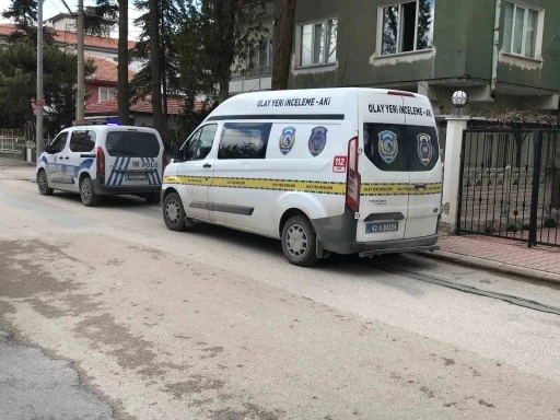 Konya&rsquo;da bı&ccedil;akla yaralama
