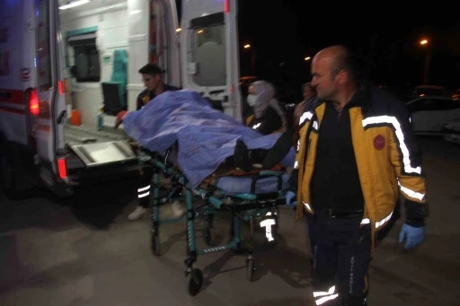 Konya’da ineğin teptiği şahıs hastanelik oldu
