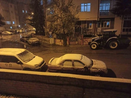 Konya&rsquo;da Mayıs ayında kar yağdı
