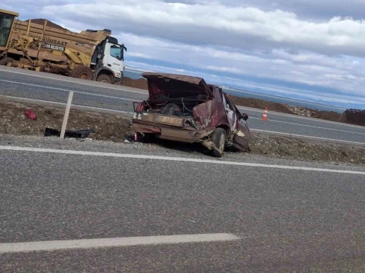 Konya&rsquo;da otomobil devrildi: 2 yaralı
