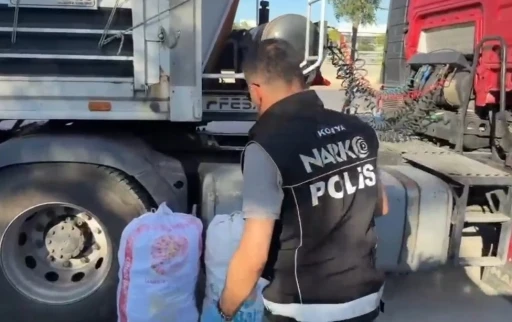 Konya&rsquo;da uyuşturucu operasyonlarında 5 kişi yakalandı
