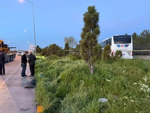 Konya&rsquo;da yolcu otob&uuml;s&uuml; kazası: 1 &ouml;l&uuml;, 8 yaralı
