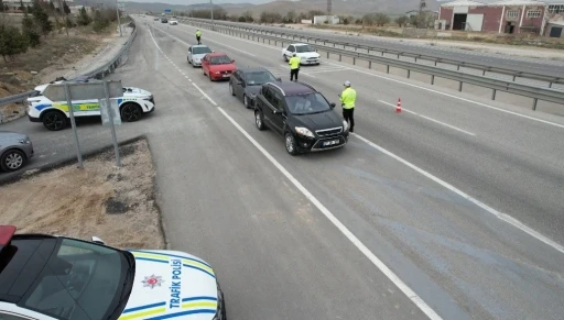 Konya’nın 824 kilometrelik 7 şehirler arası kara yolunda kazalara karşı bayram önlemi
