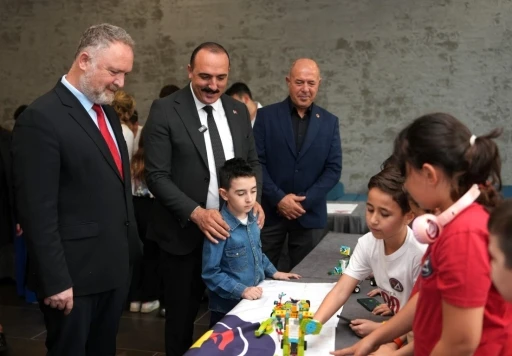 Konyaaltı Bilim Buluşmaları’nın ikincisi düzenlendi
