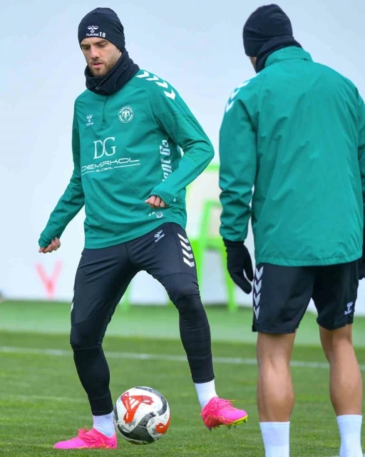 Konyaspor, Beşiktaş ma&ccedil;ı hazırlıklarını tamamladı
