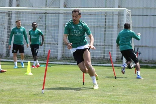 Konyaspor, &Ccedil;aykur Rizespor ma&ccedil;ı hazırlıklarını tamamladı
