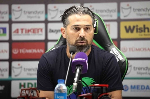 Konyaspor&rsquo;da İlhan Palut transfer g&ouml;r&uuml;şmeleri i&ccedil;in şehre davet edildi
