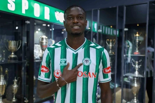 Konyaspor, Ebrima Colley transferini a&ccedil;ıkladı
