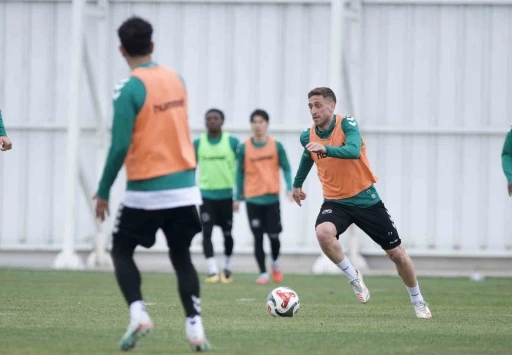 Konyaspor, Galatasaray ma&ccedil;ı hazırlıklarına devam etti
