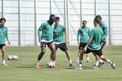 Konyaspor, Kasımpaşa maçının hazırlıklarını tamamladı

