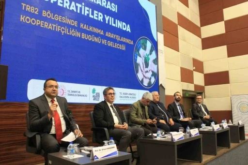 Kooperatifçiliğin bugünü ve geleceği Kastamonu’da masaya yatırıldı
