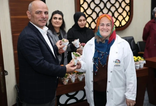K&ouml;rfez&rsquo;de 8 Mart&rsquo;a &ouml;zel anlamlı buluşma
