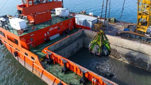 K&ouml;rfez&rsquo;den 1 milyon ton &ccedil;amur &ccedil;ıkarıldı
