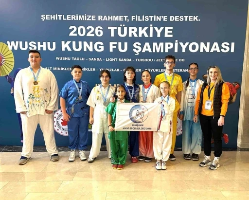 Koruyucu aile yanında yetişen gen&ccedil; sporcudan &ouml;nemli başarı
