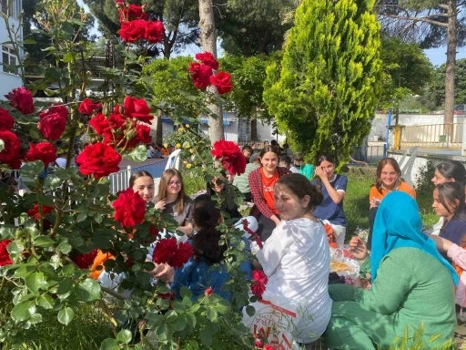 Köşk Başçayır İlkokulu’nda &quot;Hoşgeldin Bahar&quot; etkinliği
