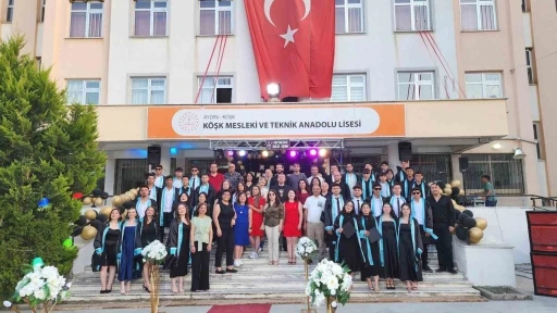 Köşk MTAL’de mezuniyet coşkusu
