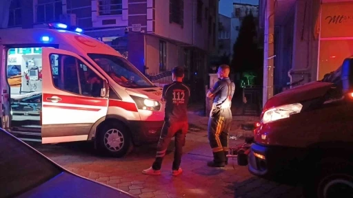 K&ouml;t&uuml; koku ihbarına giden ekipler bozulmuş etle karşılaştı
