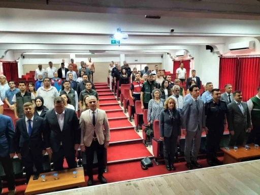 K&ouml;yceğiz&rsquo;de &lsquo;Bağımlılıkla M&uuml;cadele&rsquo; semineri ger&ccedil;ekleştirildi
