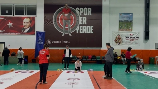 K&ouml;yceğiz&rsquo;de Floor Curling Turnuvası başladı
