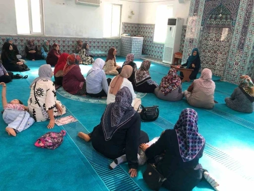 K&ouml;yceğiz&rsquo;de kadınlara ve &ouml;ğrencilere y&ouml;nelik Mira&ccedil; Kandili programı d&uuml;zenlendi
