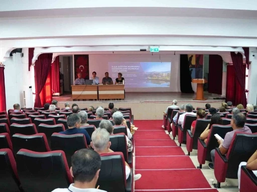 K&ouml;yceğiz&rsquo;de sene sonu m&uuml;d&uuml;rler kurulu toplantısı yapıldı
