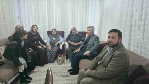 K&ouml;yceğiz İl&ccedil;e M&uuml;ft&uuml;s&uuml; Karag&ouml;z, Şehit Uysal&rsquo;ın ailesiyle iftarda buluştu
