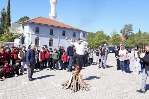 K&Ouml;YCEĞİZ İMAM HATİP ORTAOKULU&rsquo;NDA NEVRUZ COŞKUSU YAŞANDI