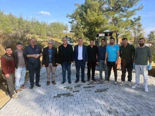 K&ouml;yceğiz&rsquo;in &uuml;&ccedil; mahallesinde parke &ccedil;alışmaları başladı
