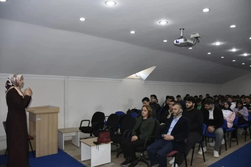 K&ouml;yceğiz Meslek Y&uuml;ksek Okulu&rsquo;nda "Ramazan Sohbeti" yapıldı
