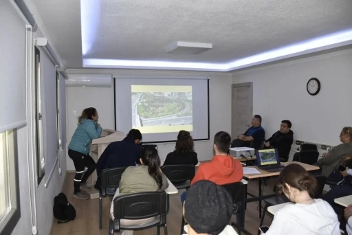 K&ouml;yceğiz Meslek Y&uuml;ksekokulu&rsquo;nda &lsquo;Tıbbi Aromatik Bitkilerin Peyzajda Kullanımı&rsquo; semineri
