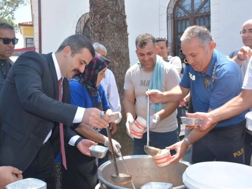 Köyceğizliler dualar ve ikramlarla şehitleri yad etti
