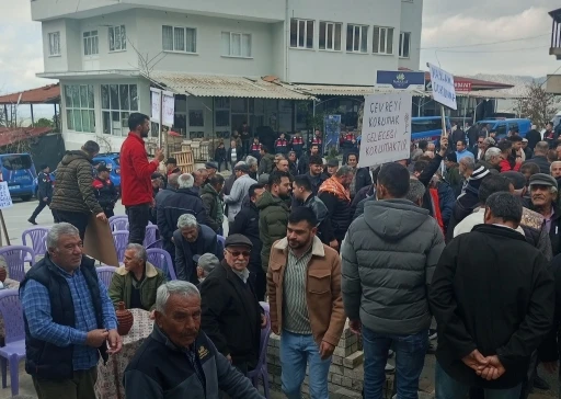 Köylüler Eşeler Yaylasındaki içme suyu kaynakları için eylem yaptı
