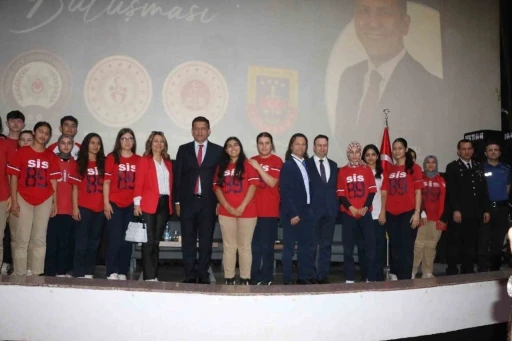 Kozan Belediye Başkanı Atlı:&quot; Gençlerin sesi her zaman yankı bulacak&quot;
