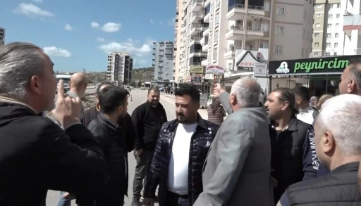 Kozan&rsquo;daki kavşak d&uuml;zenlemesine vatandaşlardan tepki
