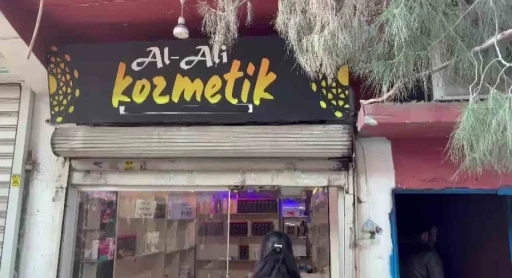 Kozmetik&ccedil;ide parf&uuml;m değil "ka&ccedil;ak ila&ccedil;" satışı: 6 bin 247 ila&ccedil; ele ge&ccedil;irildi
