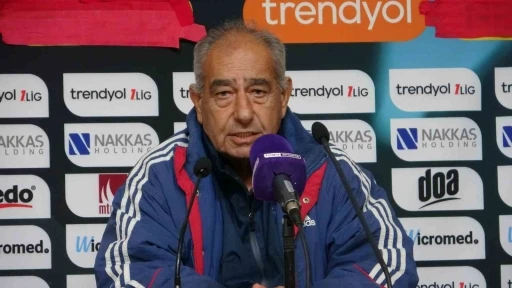 Kubilayhan Y&uuml;cel: "Kadromuz bu lig i&ccedil;in yeterli değil"
