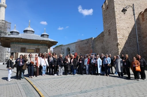 K&uuml;&ccedil;&uuml;k&ccedil;ekmece&rsquo;de k&uuml;lt&uuml;r ve sanat gezileri devam ediyor
