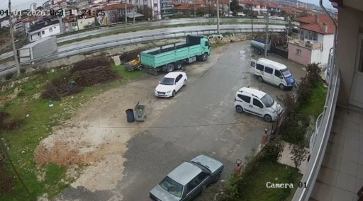 Kula&rsquo;da yağışlı hava kazayı beraberinde getirdi
