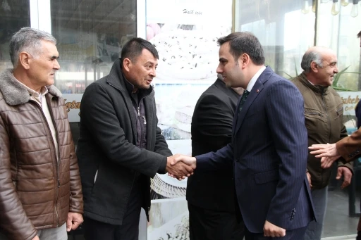 Kula protokol&uuml; bayramlaştı
