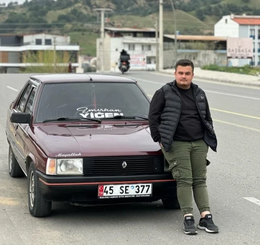Kullandığı traktörün altında kaldı
