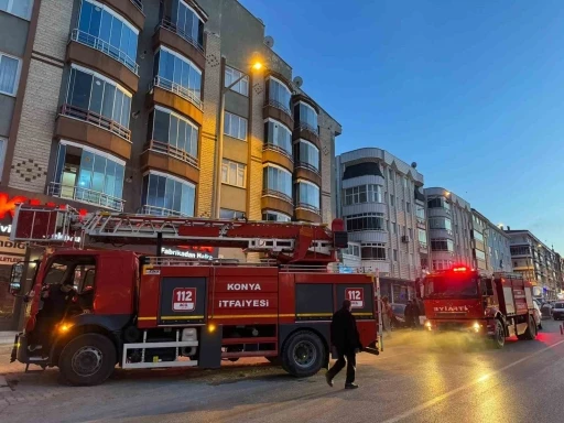 Kulu’da apartmanda yangın paniği
