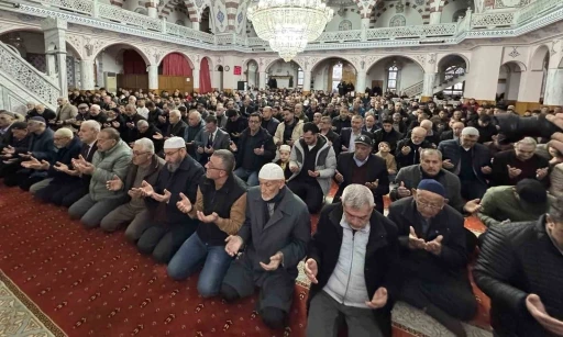 Kulu&rsquo;da Bayram Namazı coşkusu
