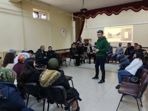 Kulu’da Ebeveyn Okulu ve Aile Okulu programları
