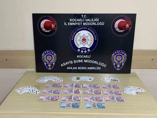 Kumar oynayan 9 kişiye 83 bin 223 TL ceza
