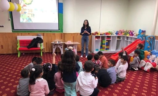 Kur’an kurslarında &quot;Teknoloji Bağımlılığı&quot; ve &quot;Madde Bağımlılığı&quot; eğitimi verildi
