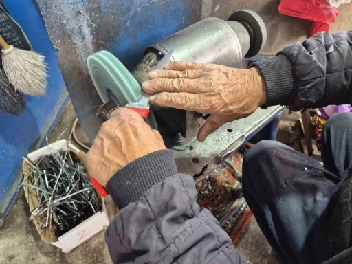 Kurban Bayramı i&ccedil;in bı&ccedil;ak bileme işlemleri başladı
