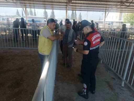 Kurban Bayramı öncesi jandarmadan vatandaşa dolandırıcılık uyarısı
