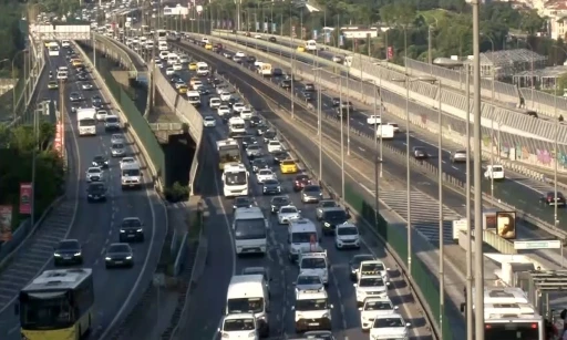 Kurban Bayramı tatili bitti, İstanbul’da trafik yoğunluğu yaşandı
